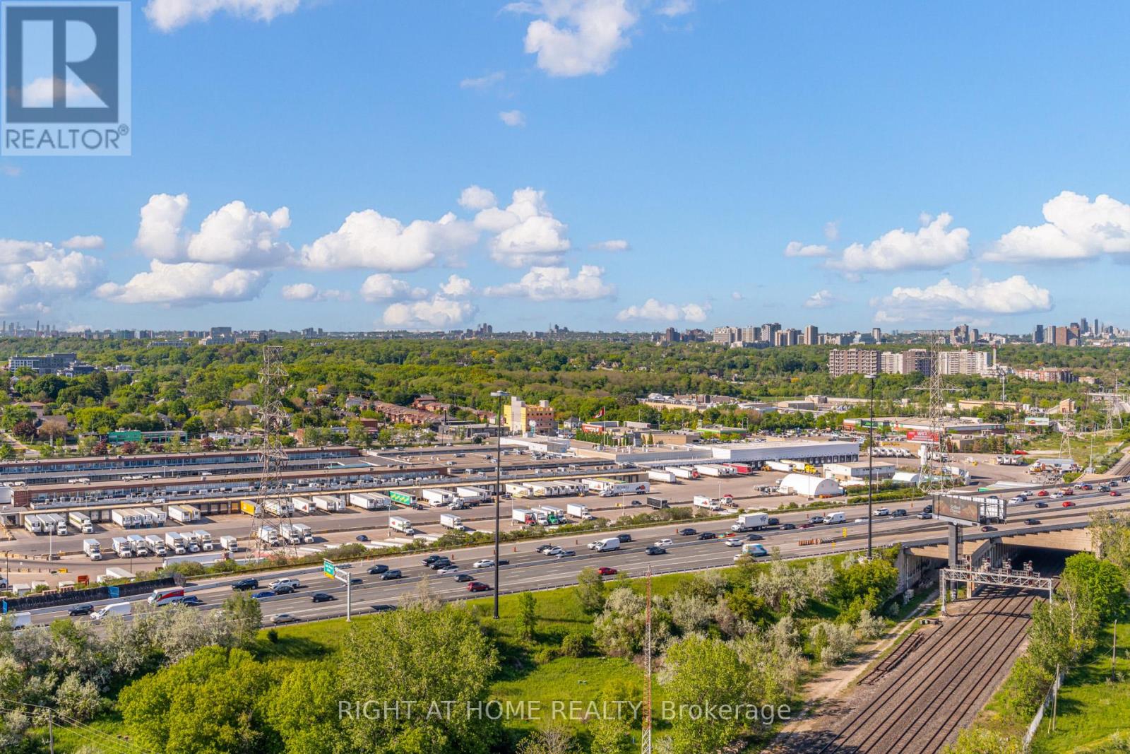 2316 - 90 Park Lawn Road, Toronto, Ontario  M8Y 0B6 - Photo 40 - W13231174