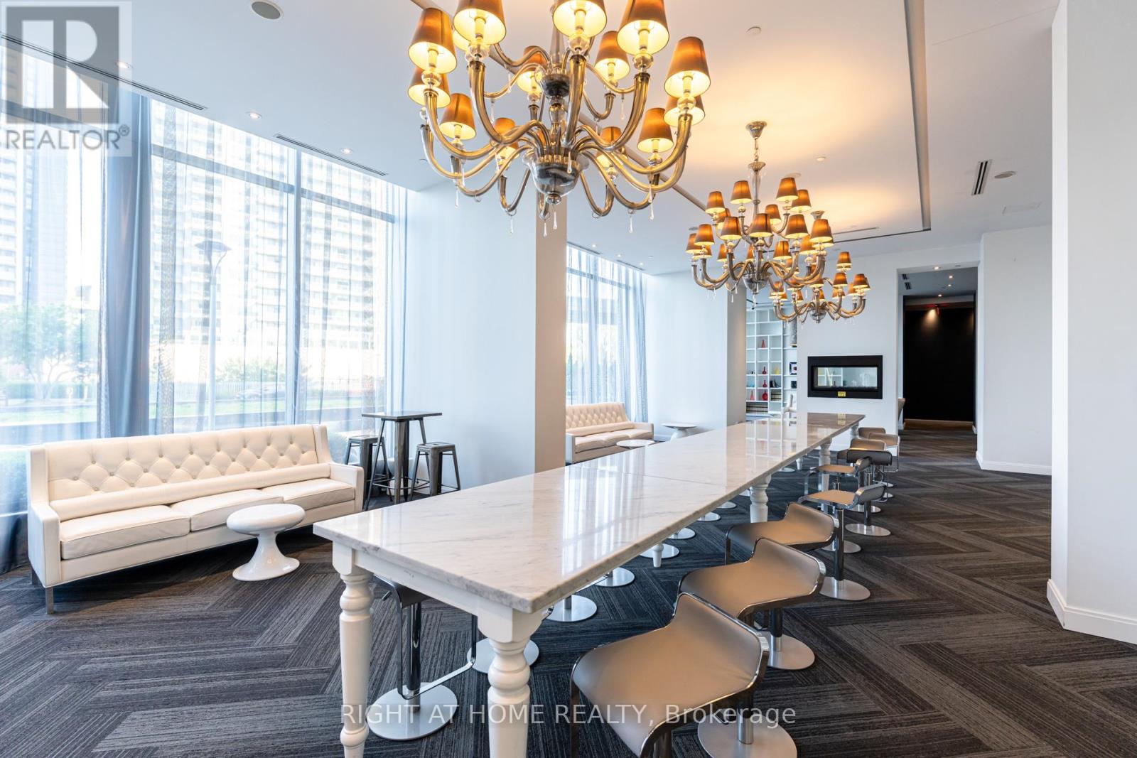 2316 - 90 Park Lawn Road, Toronto, Ontario  M8Y 0B6 - Photo 48 - W13231174