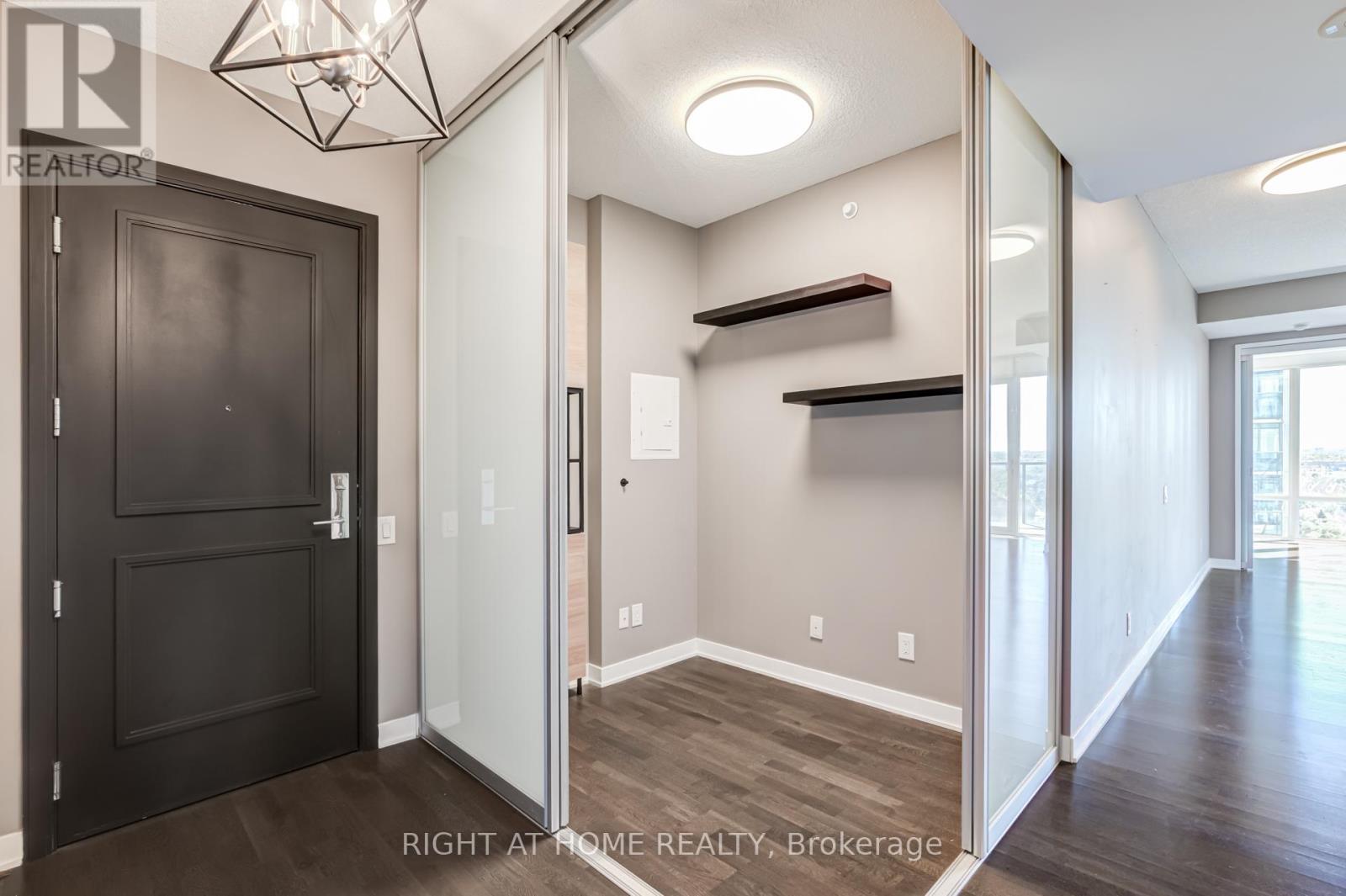 2316 - 90 Park Lawn Road, Toronto, Ontario  M8Y 0B6 - Photo 9 - W13231174