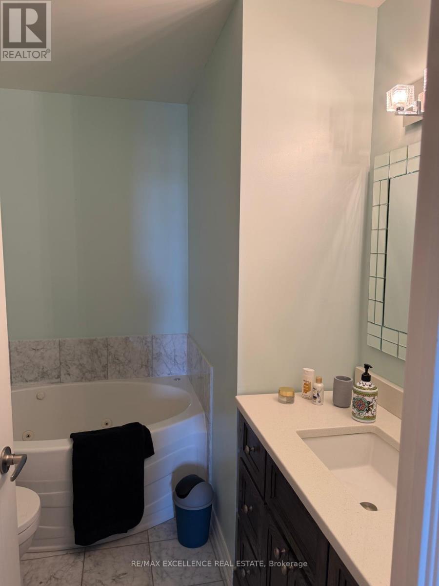 50 Old Mill Road, Oakville, Ontario  L6J 7W1 - Photo 3 - W13231254