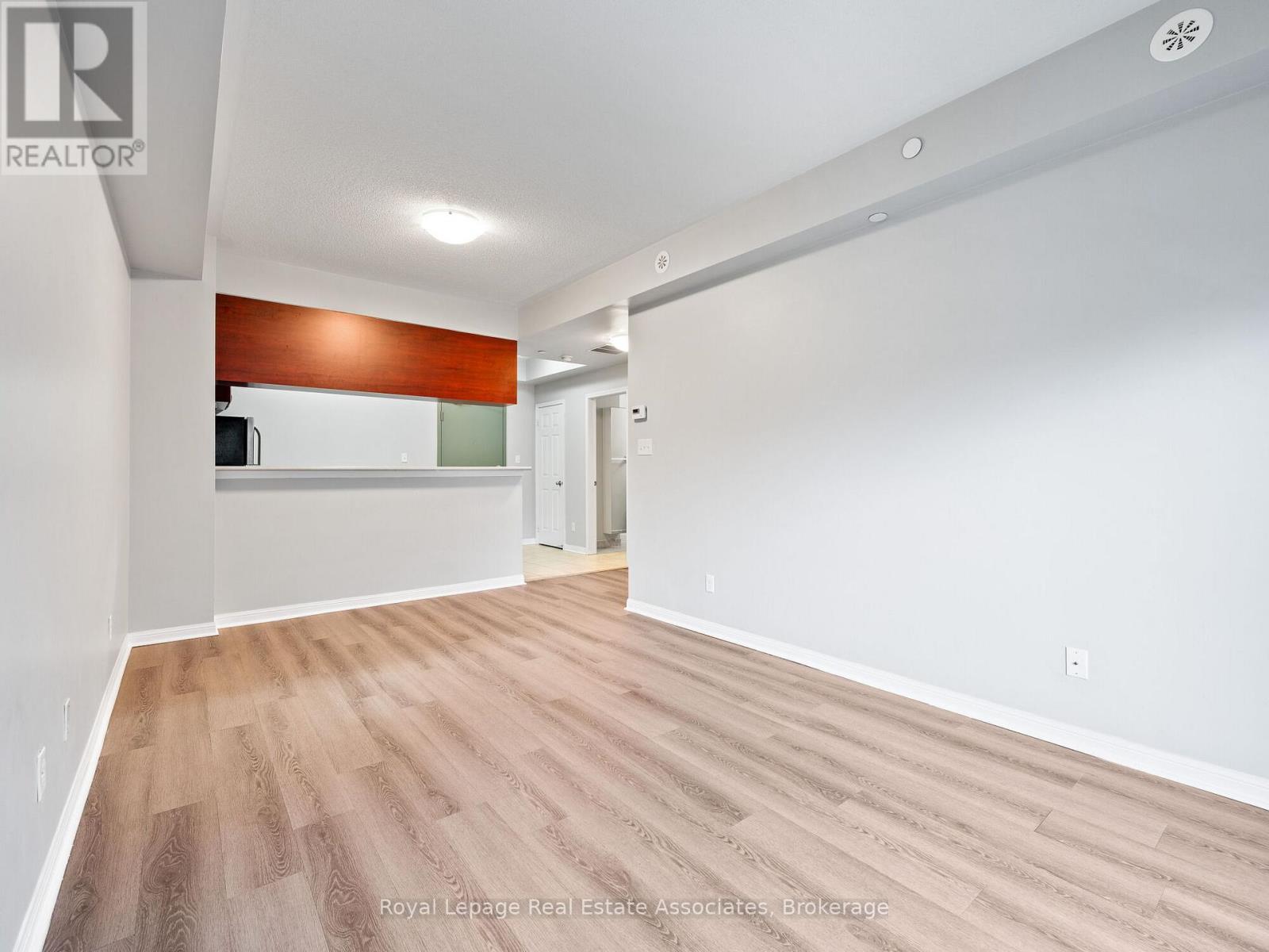 304 - 3075 Thomas Street, Mississauga, Ontario  L5M 0M4 - Photo 7 - W13231256