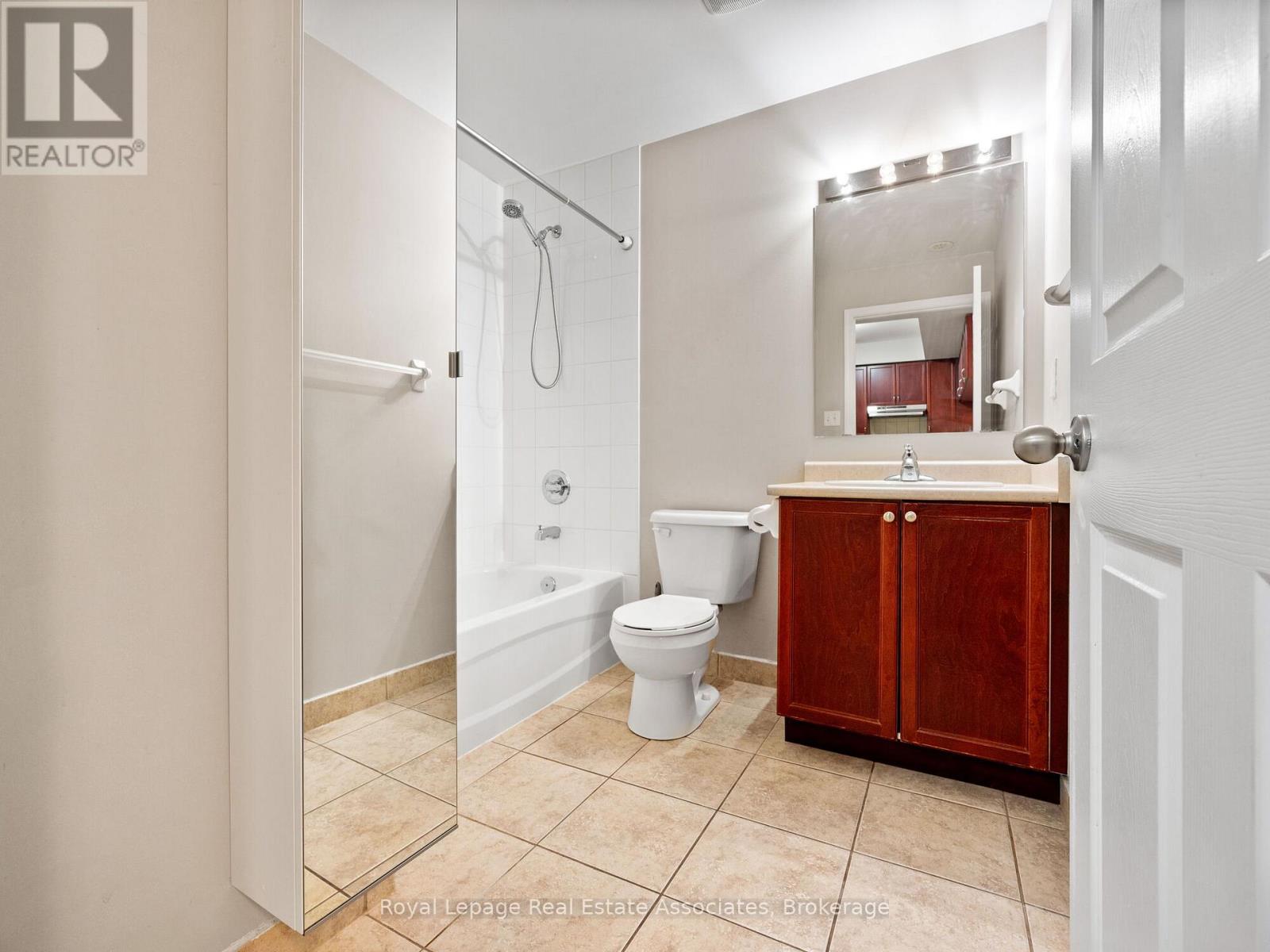 304 - 3075 Thomas Street, Mississauga, Ontario  L5M 0M4 - Photo 9 - W13231256