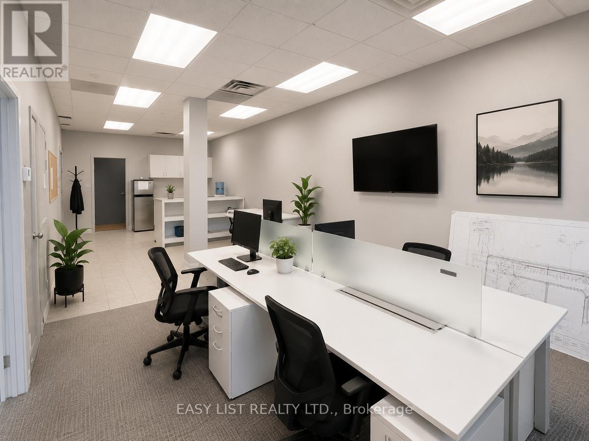 1 - 1818 Eglinton Avenue W, Toronto, Ontario  M6E 2H6 - Photo 8 - W13231270
