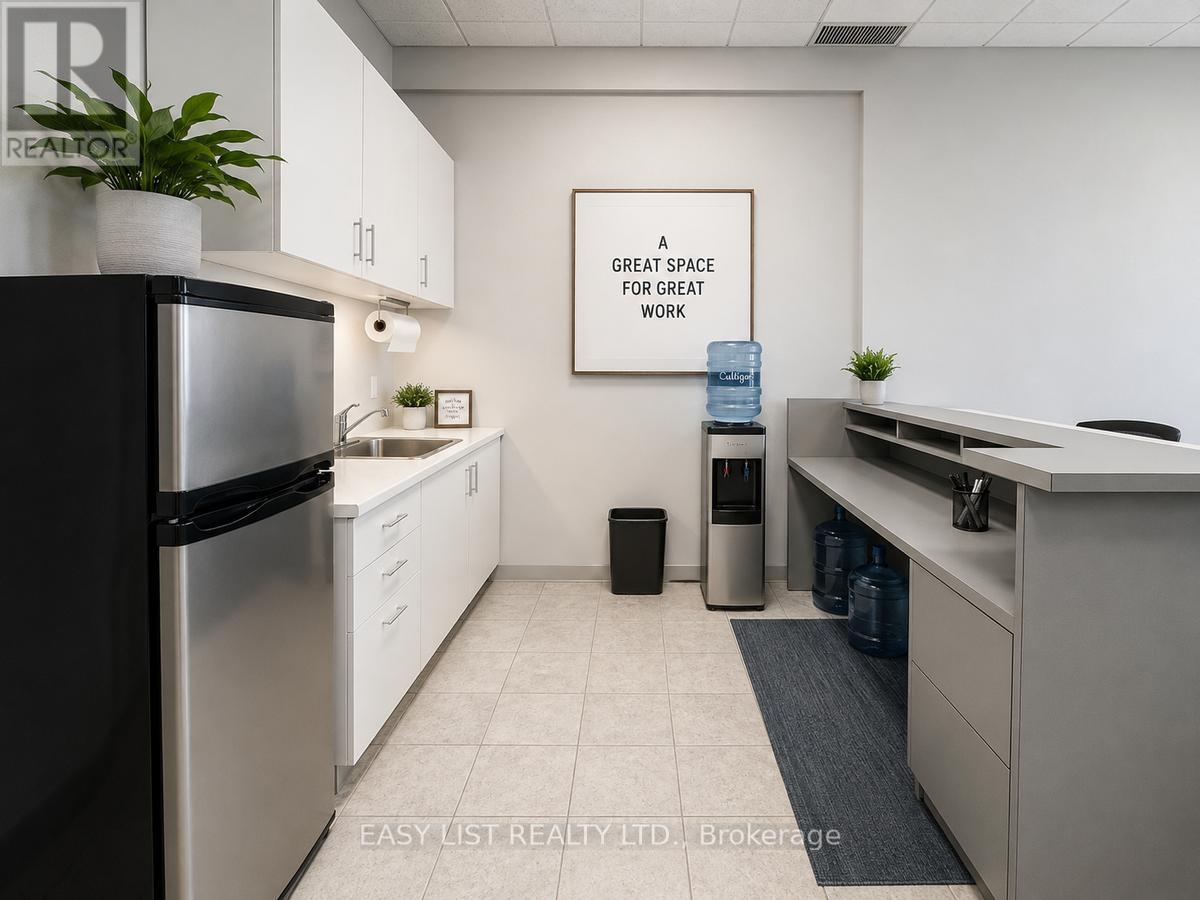 1 - 1818 Eglinton Avenue W, Toronto, Ontario  M6E 2H6 - Photo 9 - W13231270