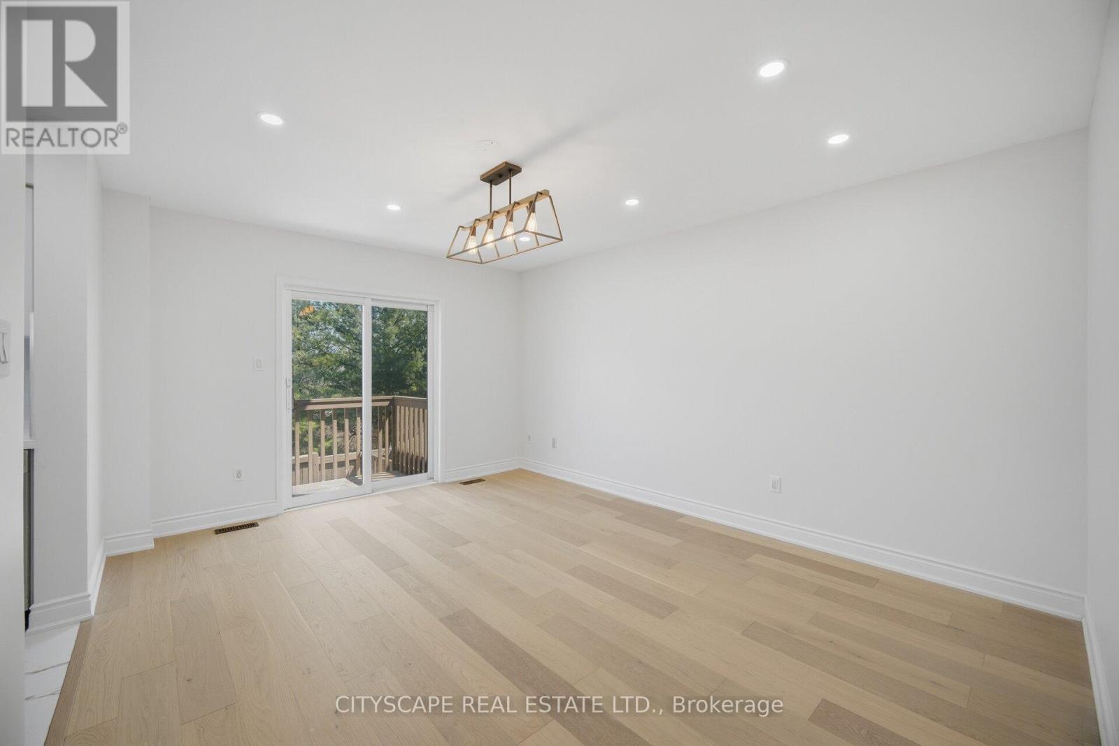 Upper - 106 Tianalee Crescent, Brampton, Ontario  L7A 2X4 - Photo 12 - W13231298