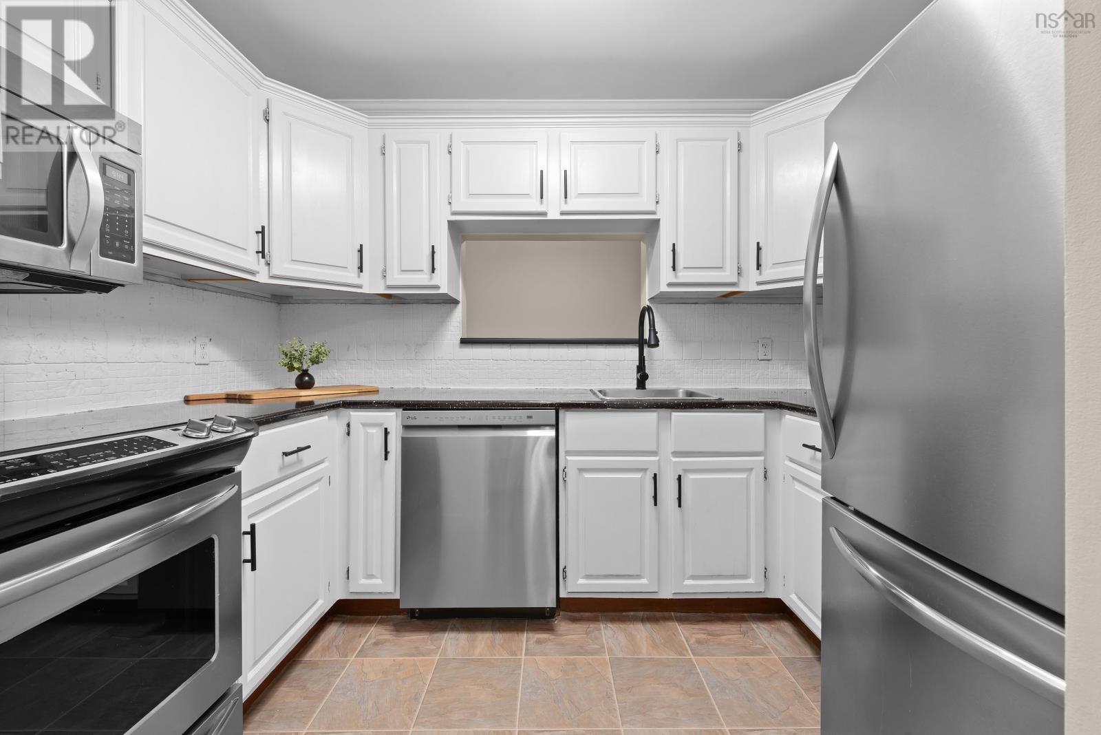 101 2 Lombardy Lane, Dartmouth, Nova Scotia  B2X 3E4 - Photo 5 - 202612863