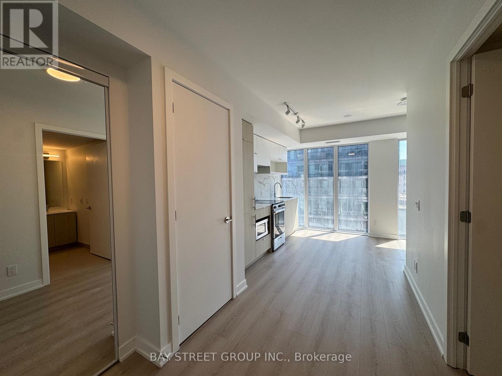 907 - 100 QUEEN STREET E, Toronto, Ontario
