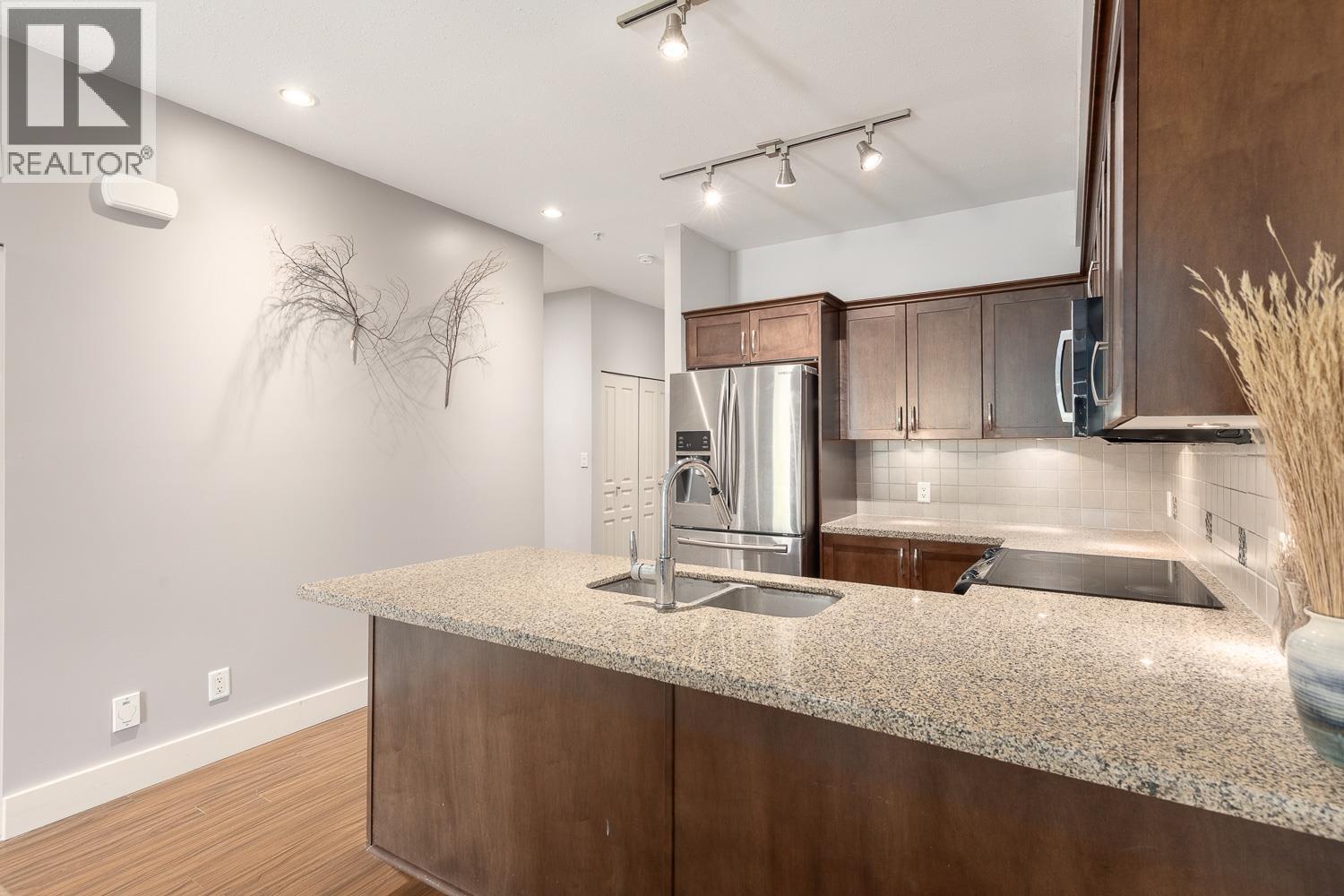 1320 Main Street, Squamish, British Columbia  V8B 0R2 - Photo 19 - R3130244