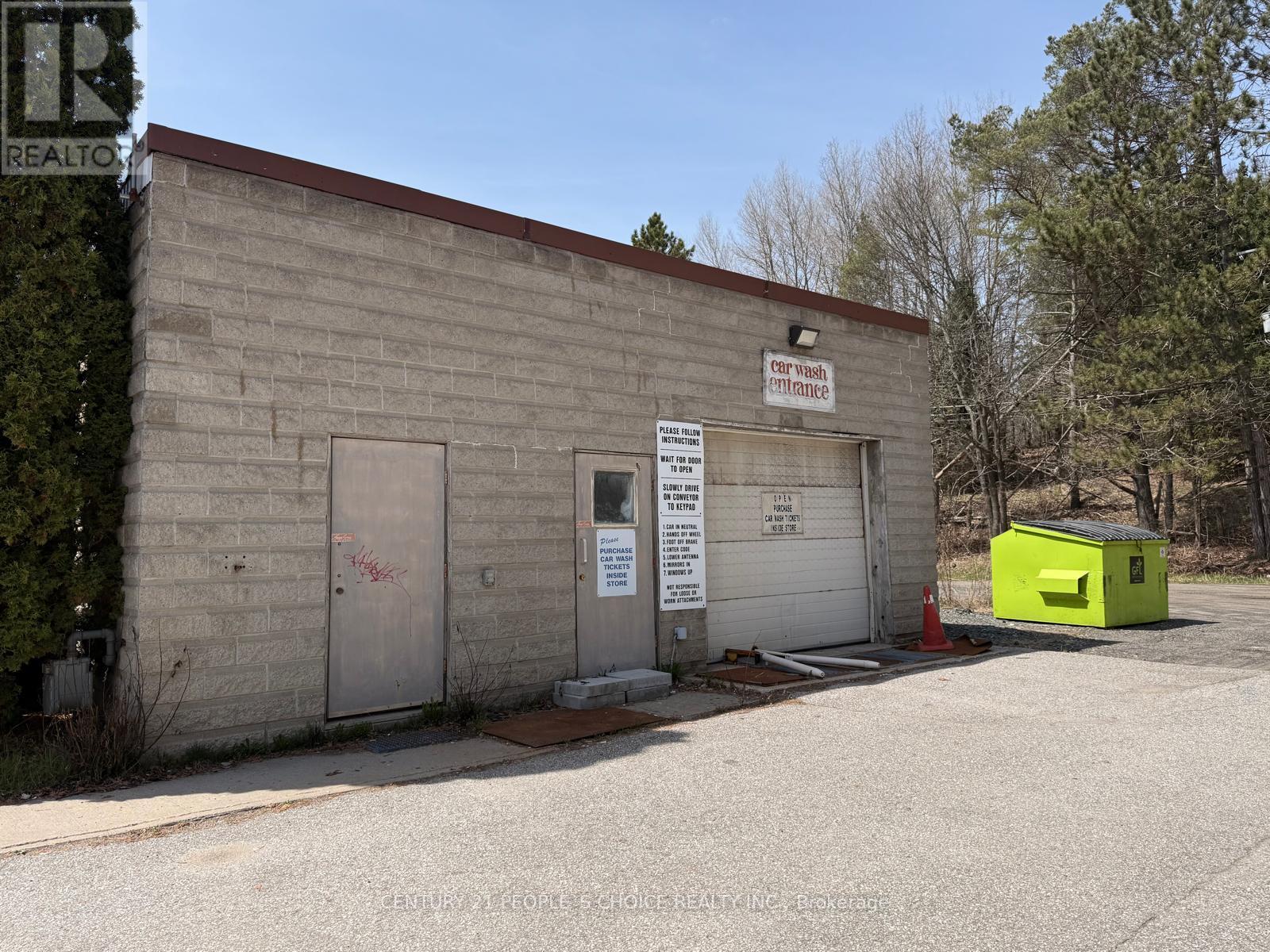 134 Highway 60, Huntsville, Ontario  P1H 1C2 - Photo 6 - X13231234