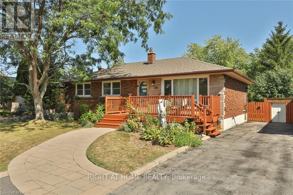 226 Bel Air Avenue, Hamilton, Ontario  L8E 5K2 - Photo 32 - X13231272