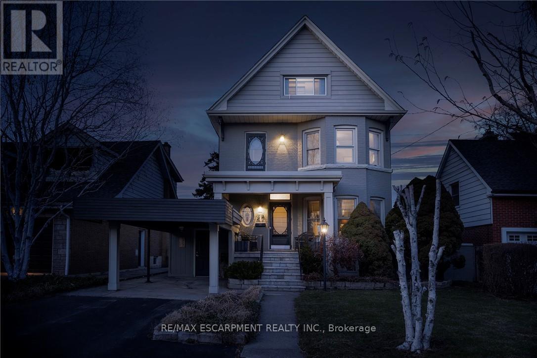 47 MOUNTAIN PARK AVENUE, Hamilton, Ontario