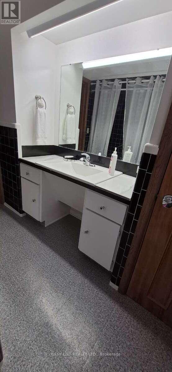 2371 Alexis Road, Windsor, Ontario  N8W 3Z2 - Photo 20 - X13231302