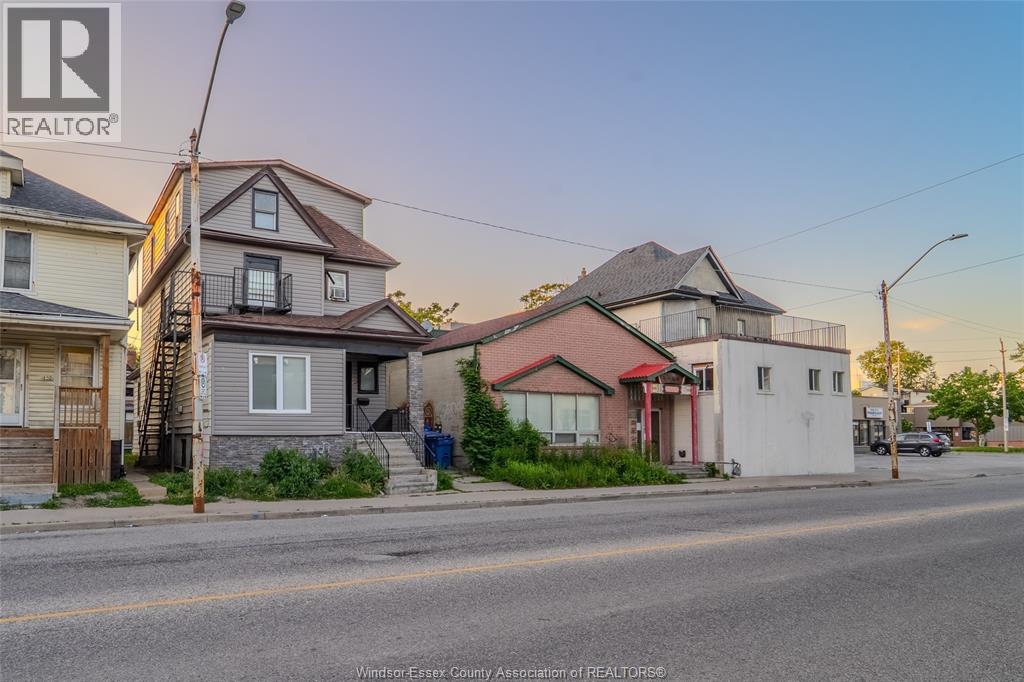 446 Wyandotte Street West, Windsor, Ontario  N9A 5X4 - Photo 25 - 26012149