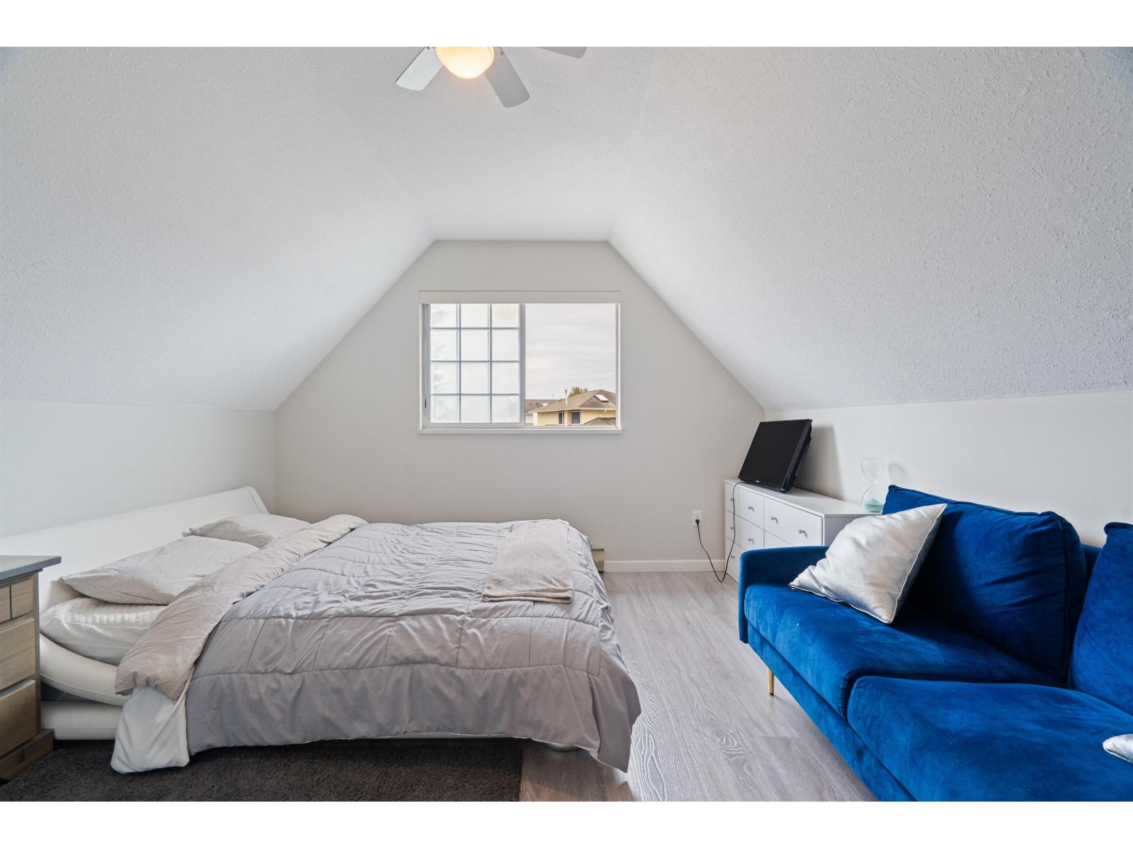 32345 Clinton Avenue, Abbotsford, British Columbia  V2T 5B3 - Photo 18 - R3130439