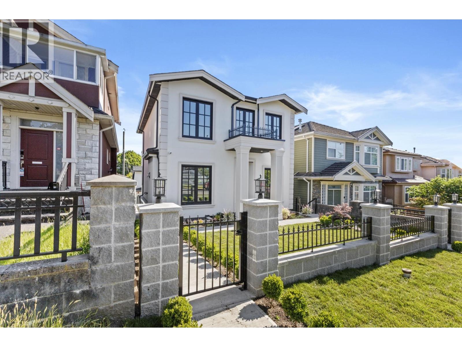 134 E 63rd Avenue, Vancouver, British Columbia  V5X 2J6 - Photo 2 - R3130956