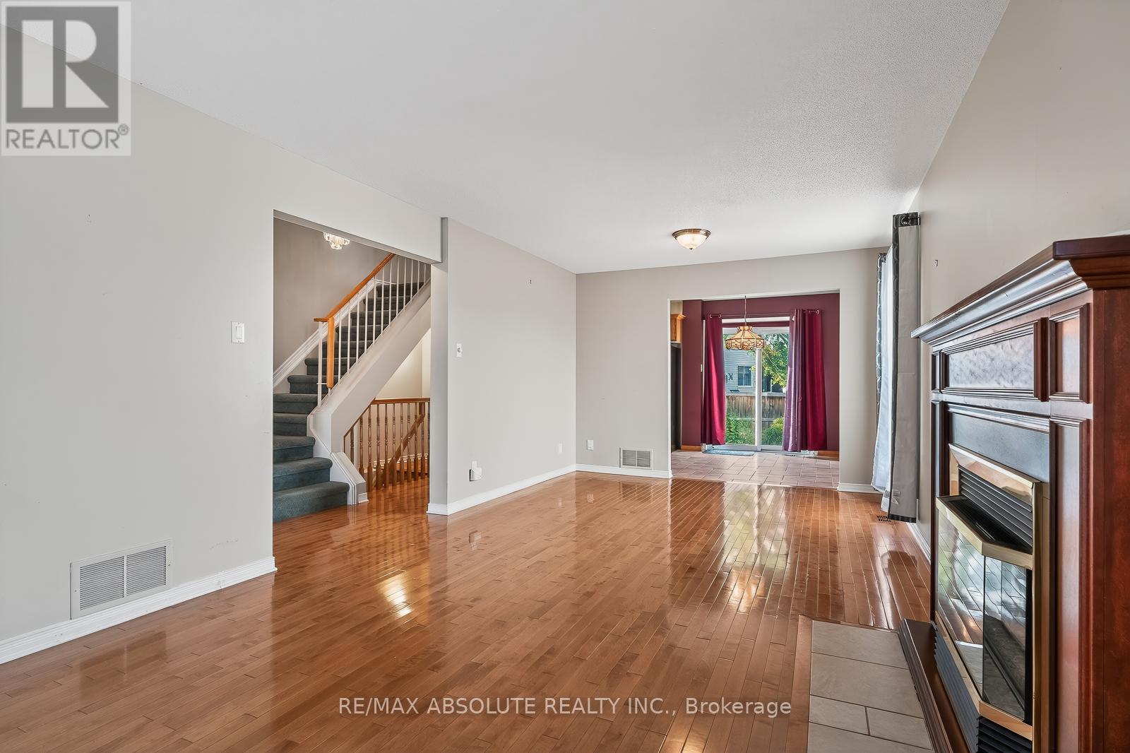 1475 Deavy Way, Ottawa, Ontario  K1E 2W7 - Photo 12 - X13031488