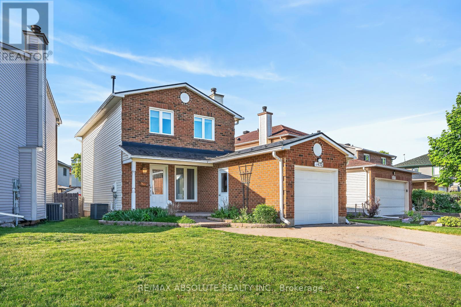 1475 Deavy Way, Ottawa, Ontario  K1E 2W7 - Photo 2 - X13031488