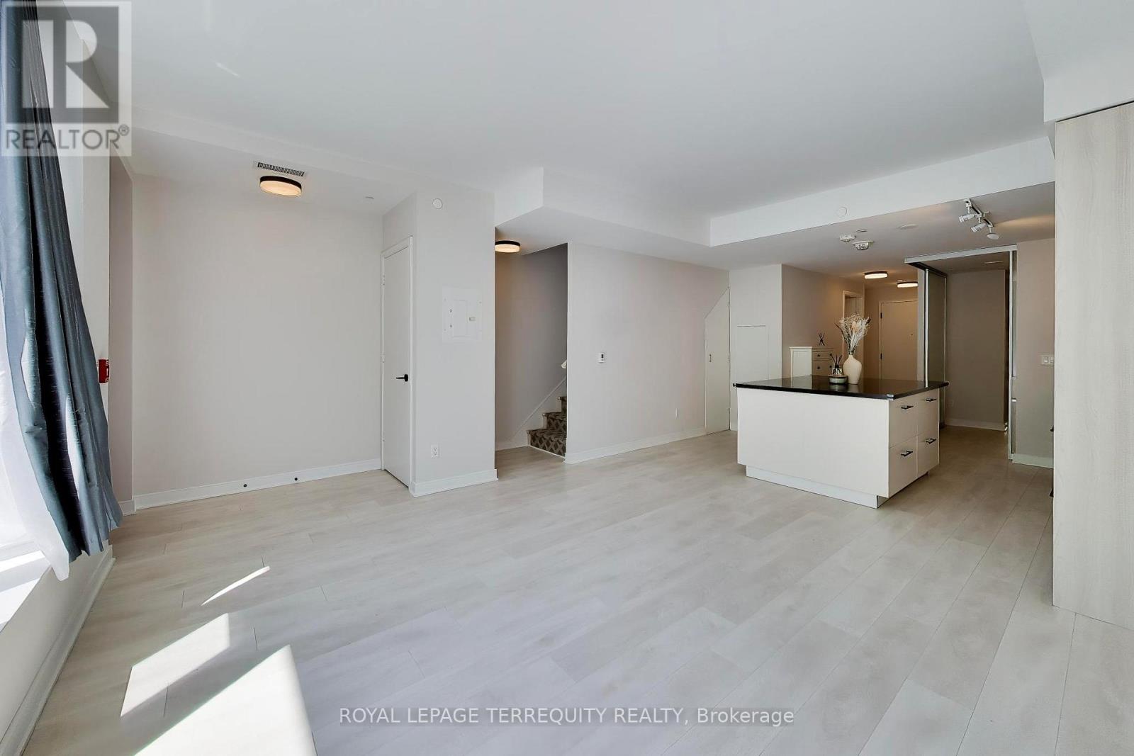 S132 - 180 Mill Street, Toronto, Ontario  M5A 0V7 - Photo 10 - C13231316