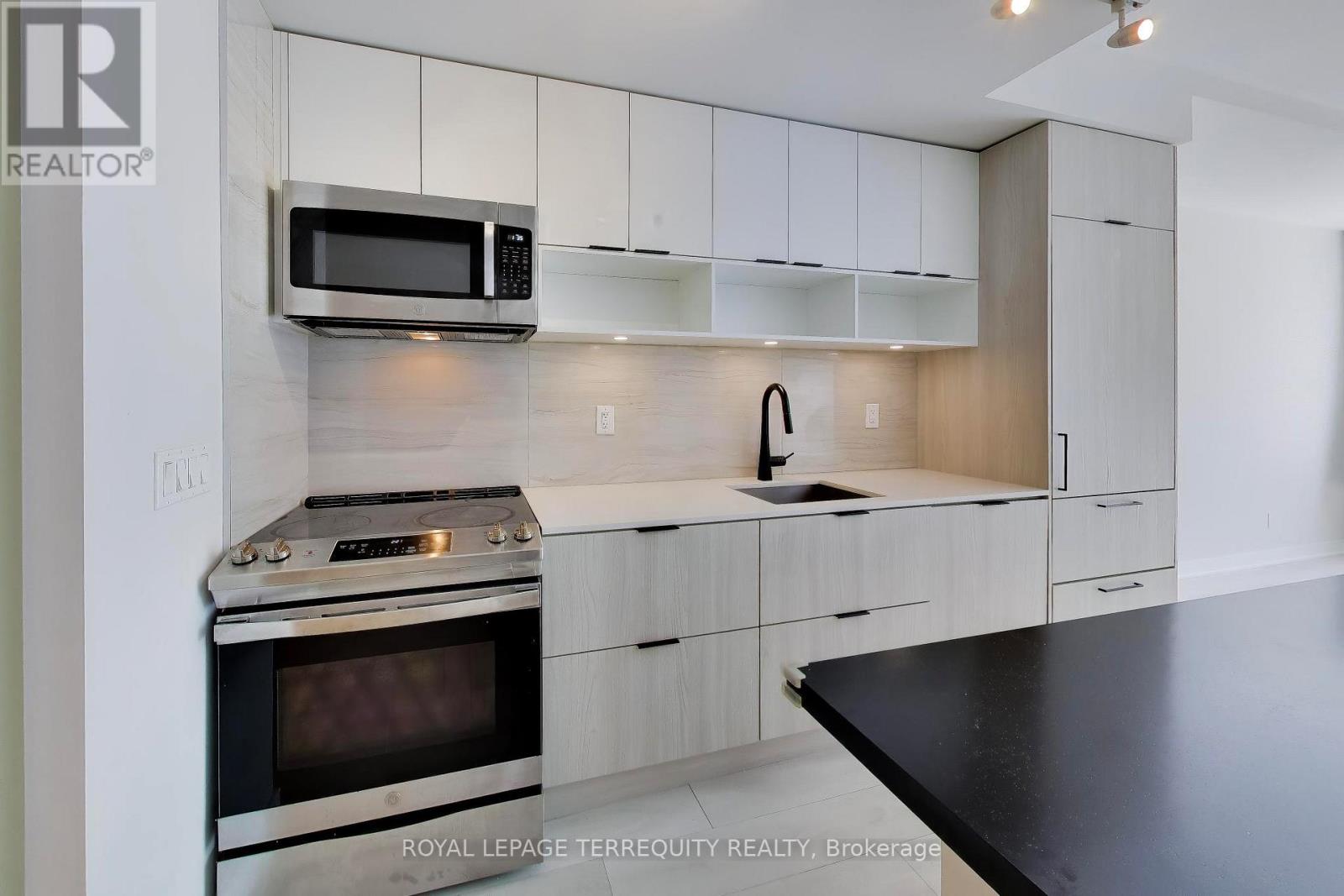 S132 - 180 Mill Street, Toronto, Ontario  M5A 0V7 - Photo 12 - C13231316