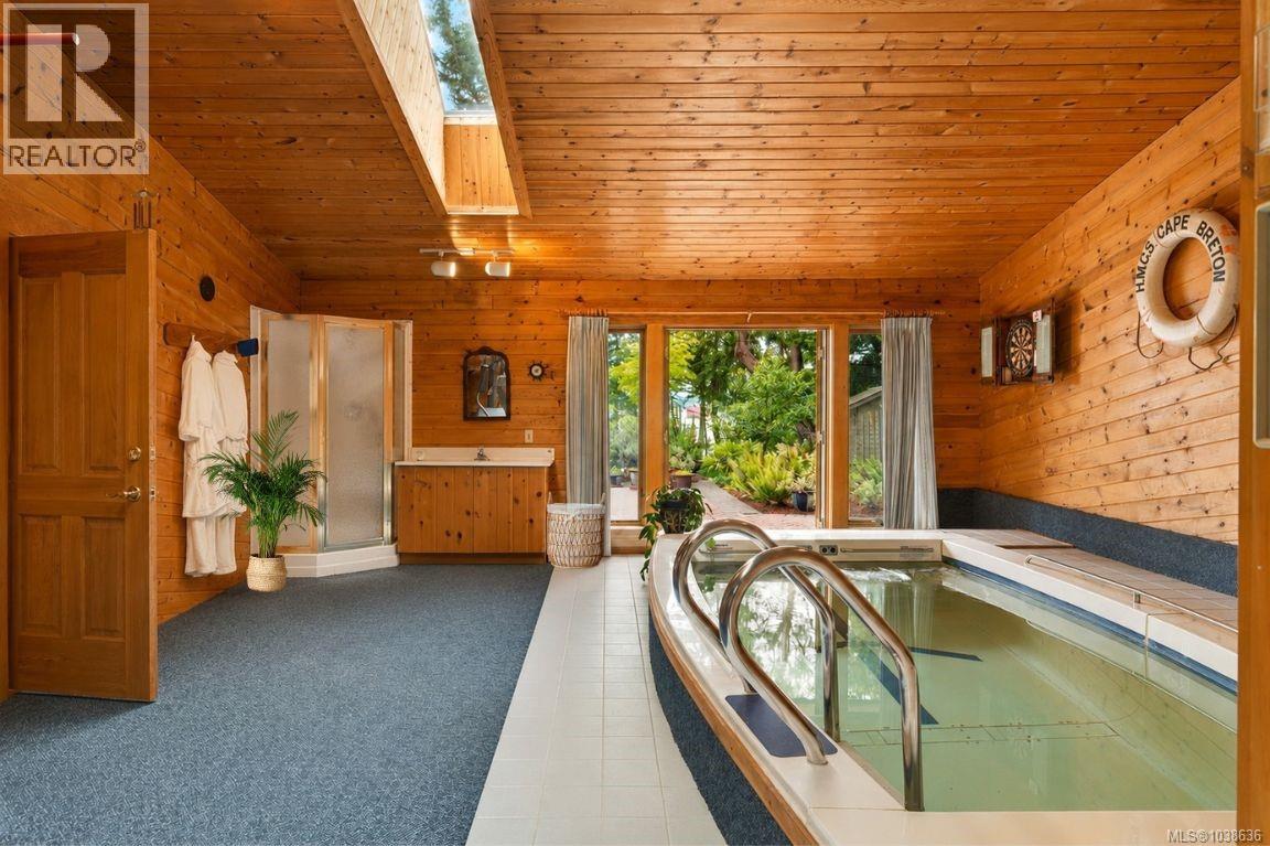 2070 Cooper Rd, Gabriola Island, British Columbia  V0R 1X7 - Photo 7 - 1038636