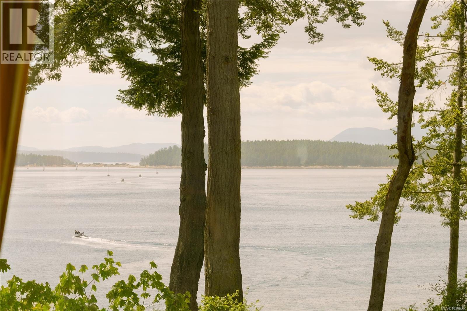 2070 Cooper Rd, Gabriola Island, British Columbia  V0R 1X7 - Photo 21 - 1038636