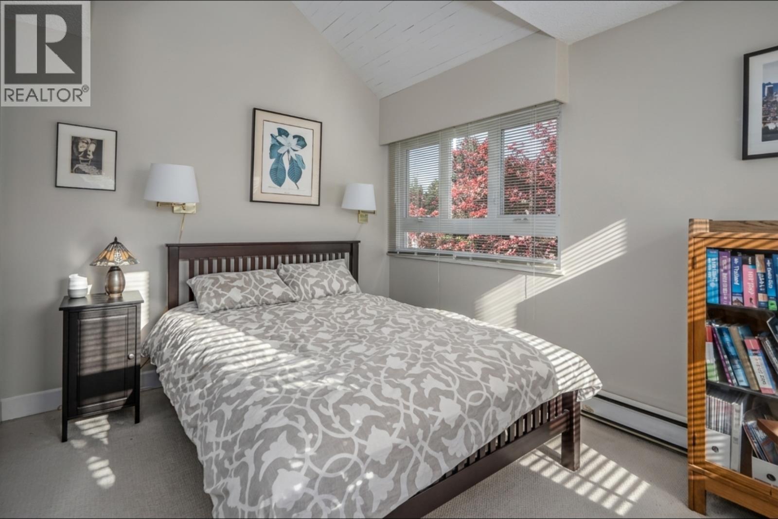 2413 W 5th Avenue, Vancouver, British Columbia  V6K 1S7 - Photo 19 - R3131340