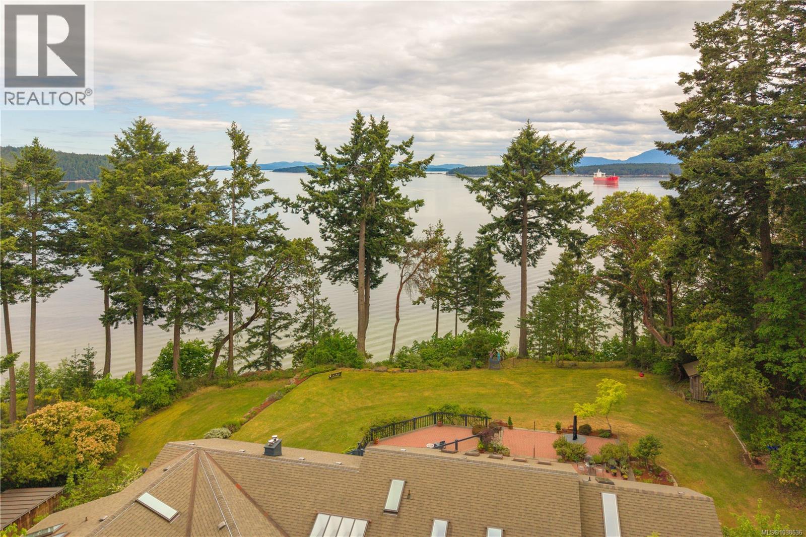 2070 Cooper Rd, Gabriola Island, British Columbia  V0R 1X7 - Photo 6 - 1038636