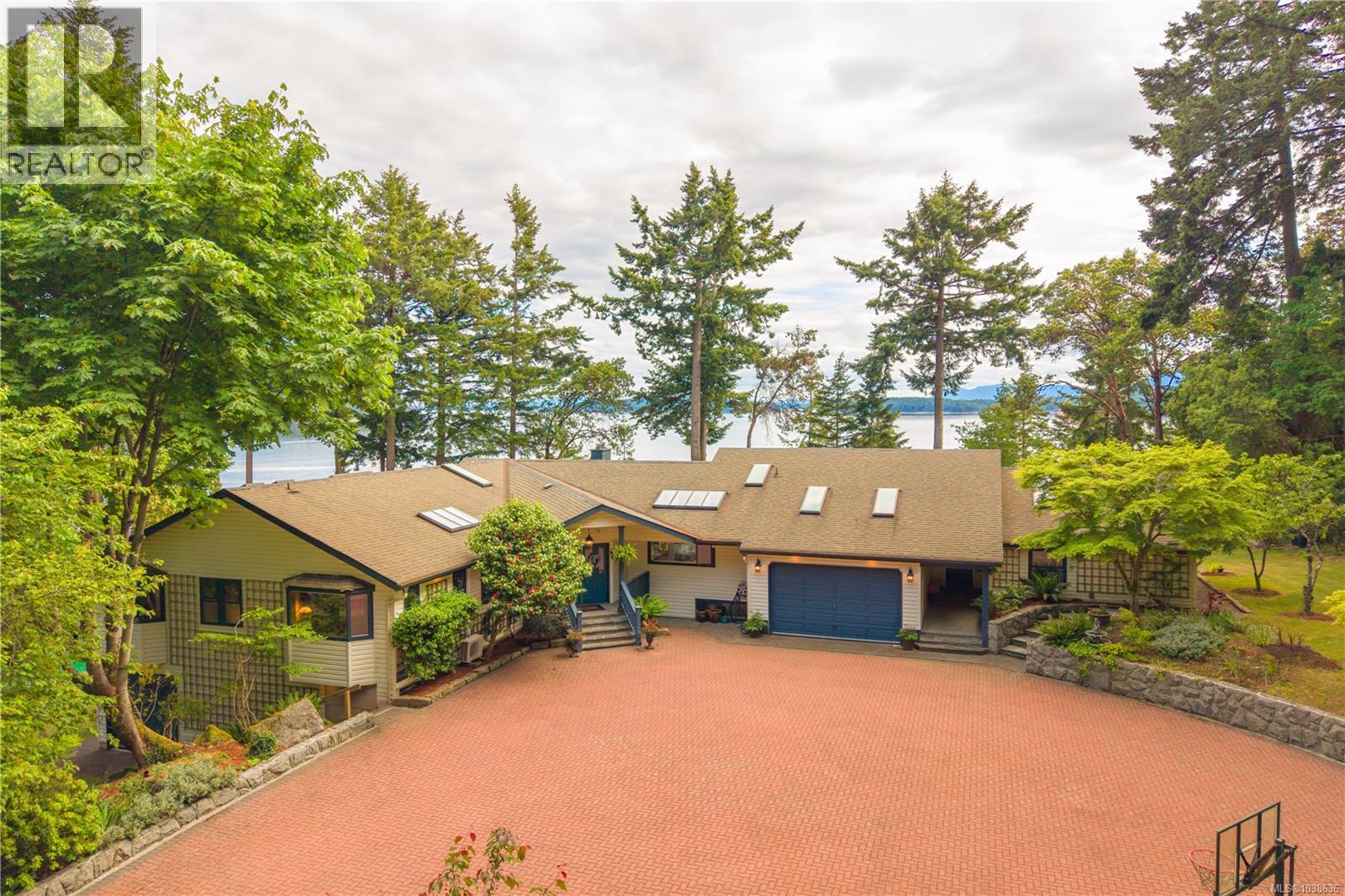 2070 Cooper Rd, Gabriola Island, British Columbia  V0R 1X7 - Photo 17 - 1038636