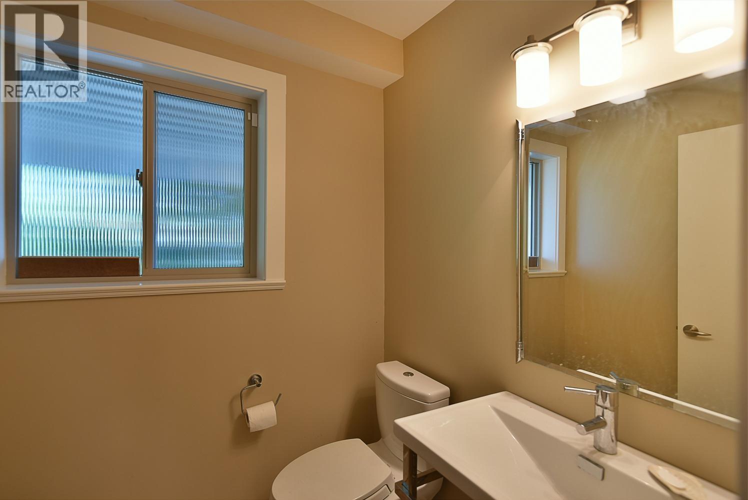 12753 Gulfview Road, Madeira Park, British Columbia  V0N 2H0 - Photo 28 - R3131342