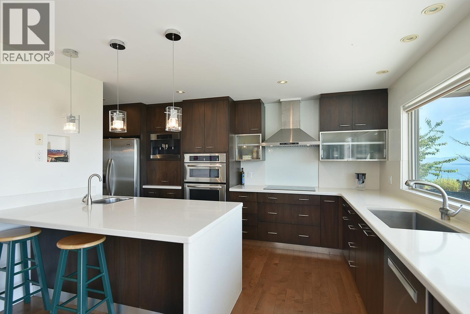 12753 Gulfview Road, Madeira Park, British Columbia  V0N 2H0 - Photo 6 - R3131342