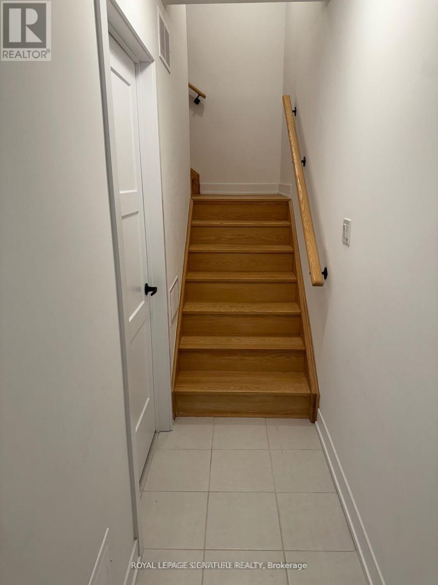 36 Silo Mews, Barrie, Ontario  L9J 0V3 - Photo 14 - S13231368