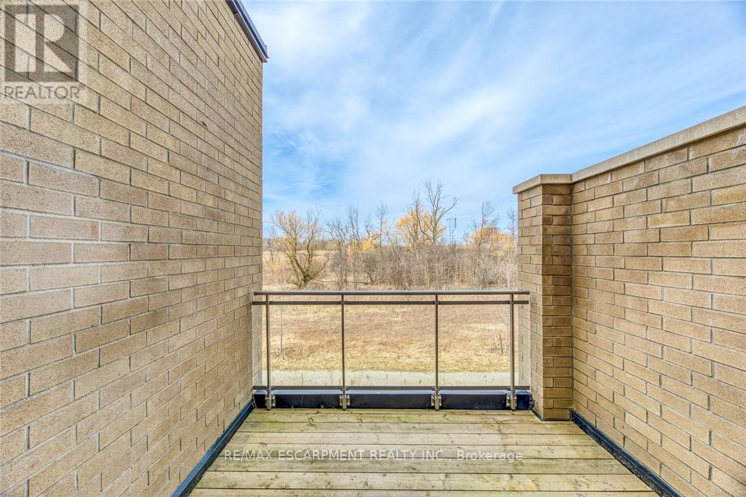 209 Fowley Drive, Oakville, Ontario  L6H 7C3 - Photo 18 - W13231314