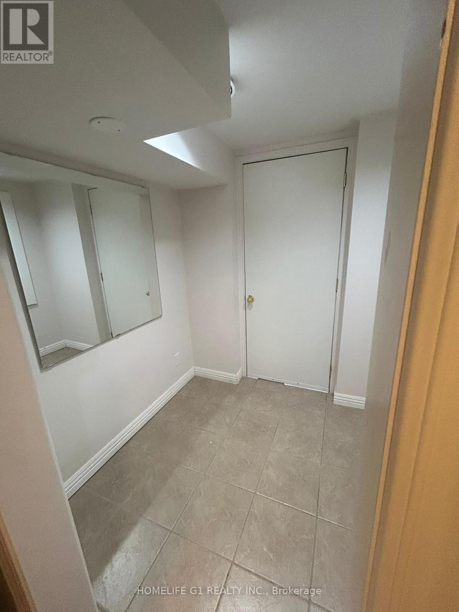 5299 Roadside Way, Mississauga, Ontario  L5M 0H9 - Photo 8 - W13231354