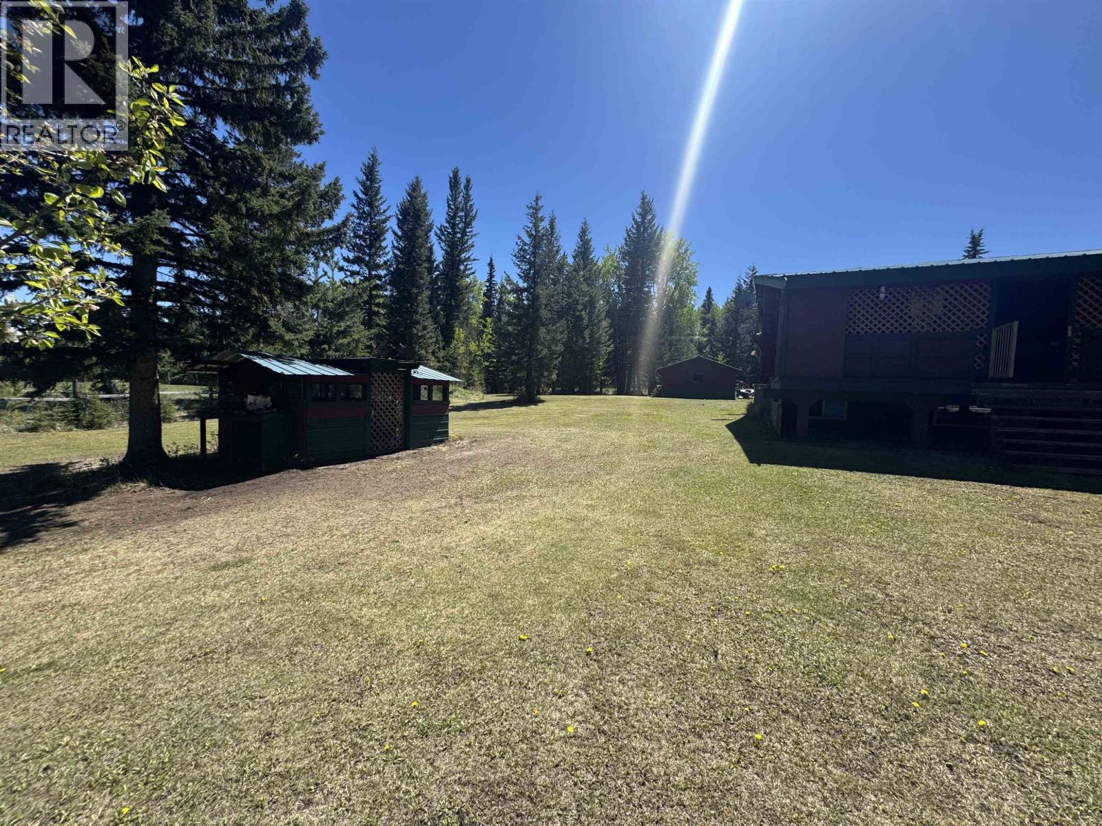 6265 Horse Lake Road, Horse Lake, British Columbia  V0K 2E3 - Photo 32 - R3111125