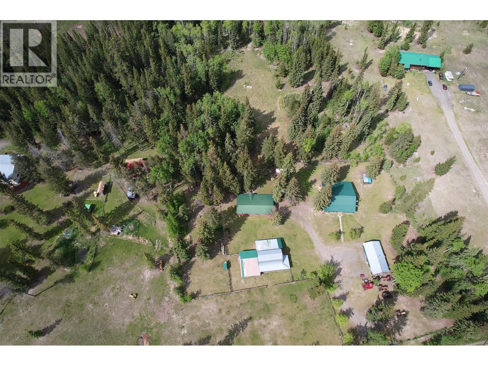 6265 Horse Lake Road, Horse Lake, British Columbia  V0K 2E3 - Photo 36 - R3111125