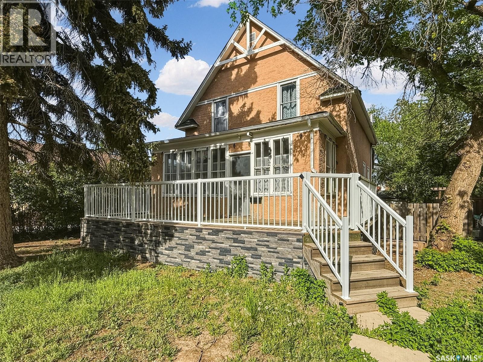 521 2nd Avenue Ne, Swift Current, Saskatchewan  S9H 2E5 - Photo 1 - SK037791