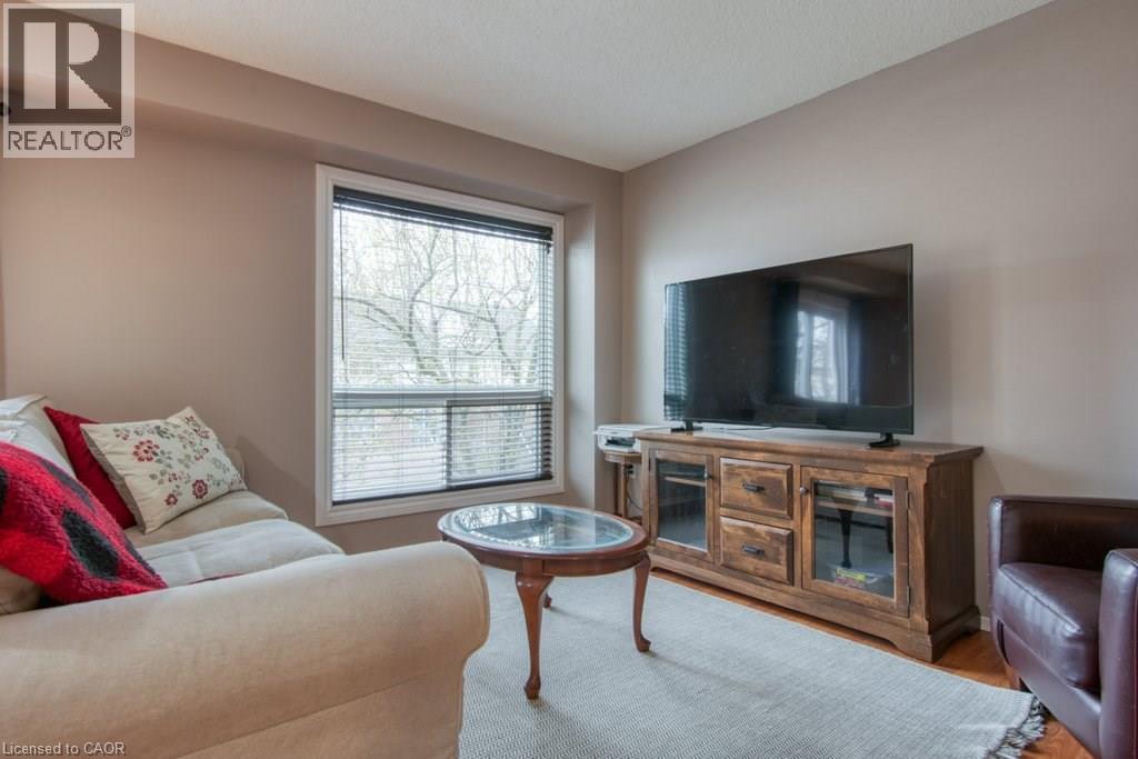 59 King William Court, Cambridge, Ontario  N3C 4J2 - Photo 6 - 40832555