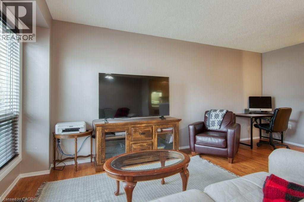 59 King William Court, Cambridge, Ontario  N3C 4J2 - Photo 7 - 40832555