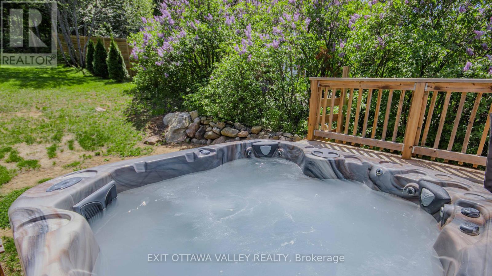 39090 Combermere Road, Madawaska Valley, Ontario K0J 1L0 - Photo 8 - X13088570