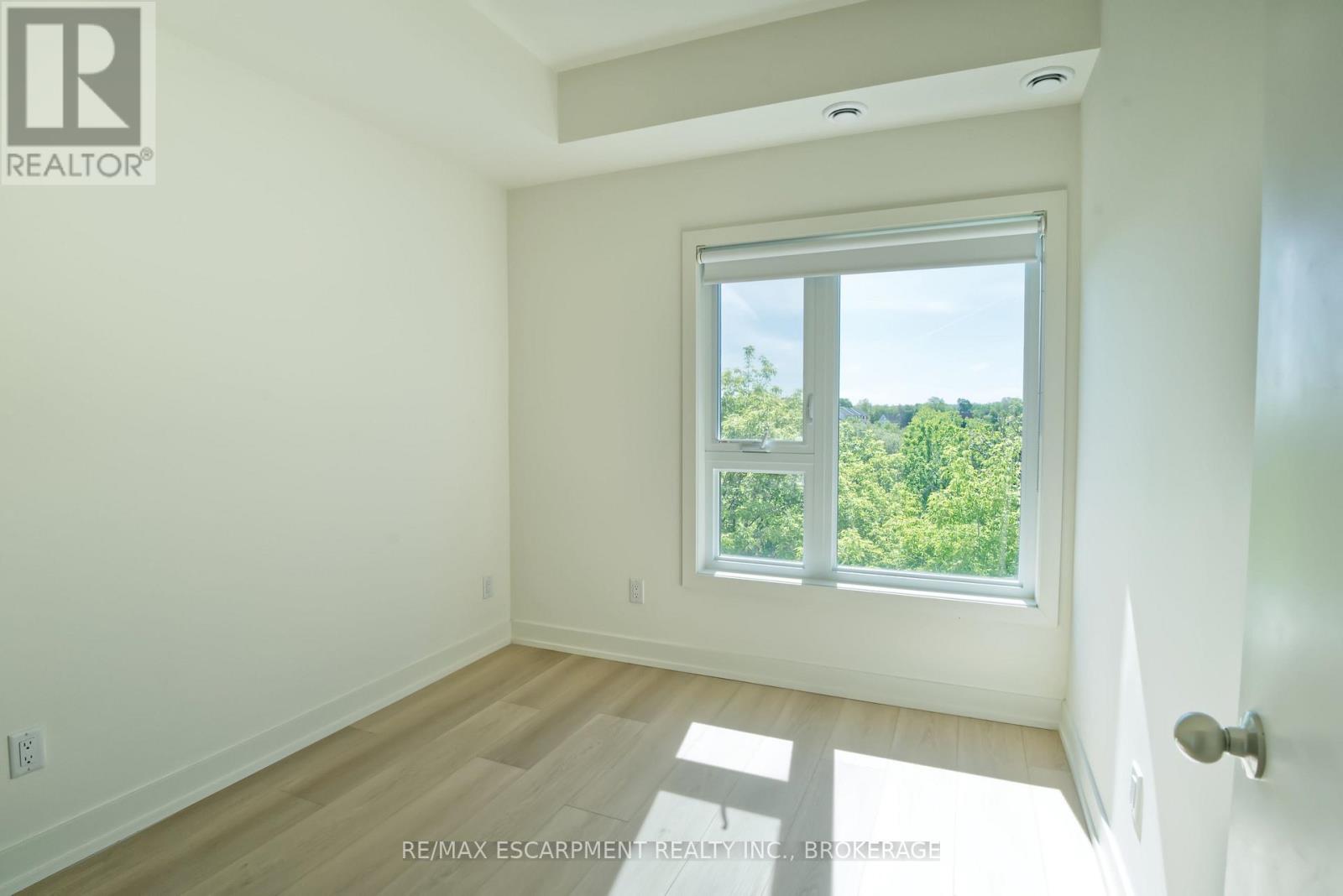 308c - 16 Melbourne Avenue, St. Catharines, Ontario  L2P 3J8 - Photo 8 - X13231440