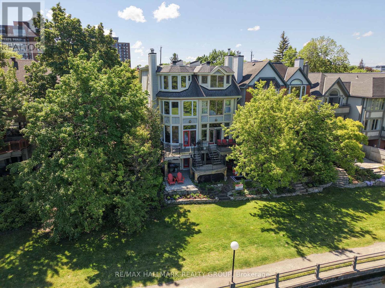 49b First Avenue, Ottawa, Ontario  K1S 2G1 - Photo 38 - X13227152