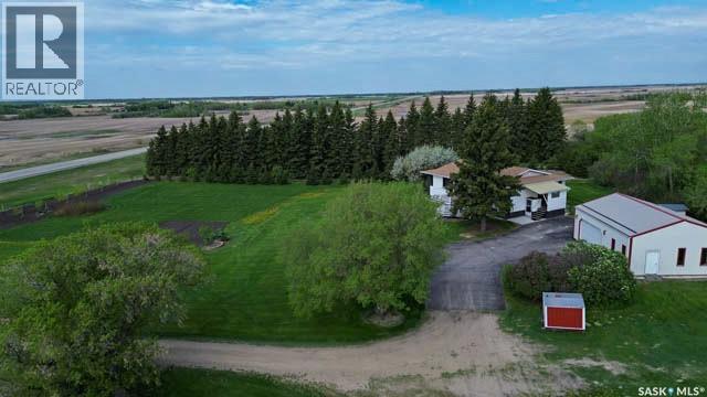 Modern Turn Key 15 Acre Farm, Fertile Belt Rm No. 183, Saskatchewan  S0A 3Y0 - Photo 46 - SK037042