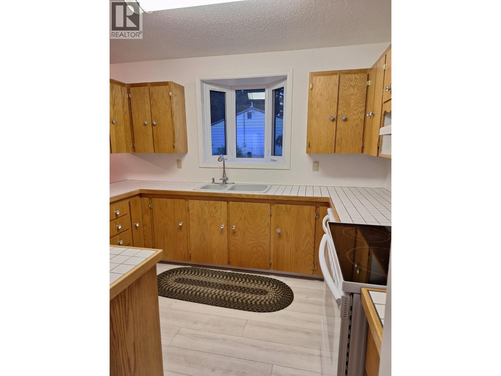273 Stellako Avenue, Fraser Lake, British Columbia  V0J 1S0 - Photo 11 - R3131373