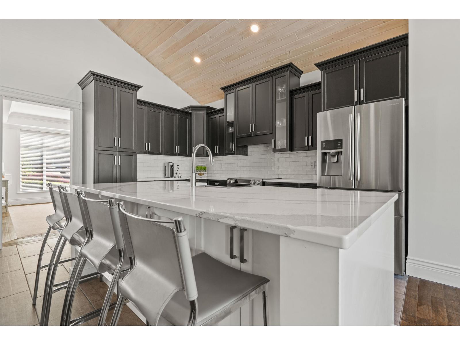 8557 Fripp Terrace, Mission, British Columbia V2V 6T3 - Photo 10 - R3130525