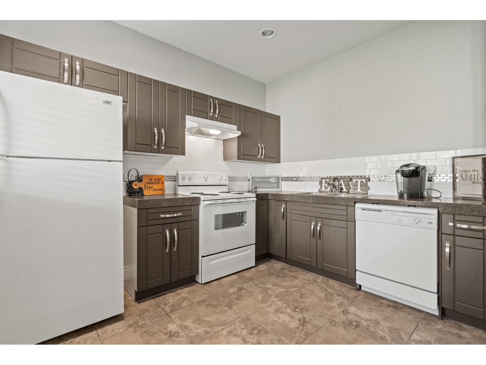 8557 Fripp Terrace, Mission, British Columbia V2V 6T3 - Photo 28 - R3130525