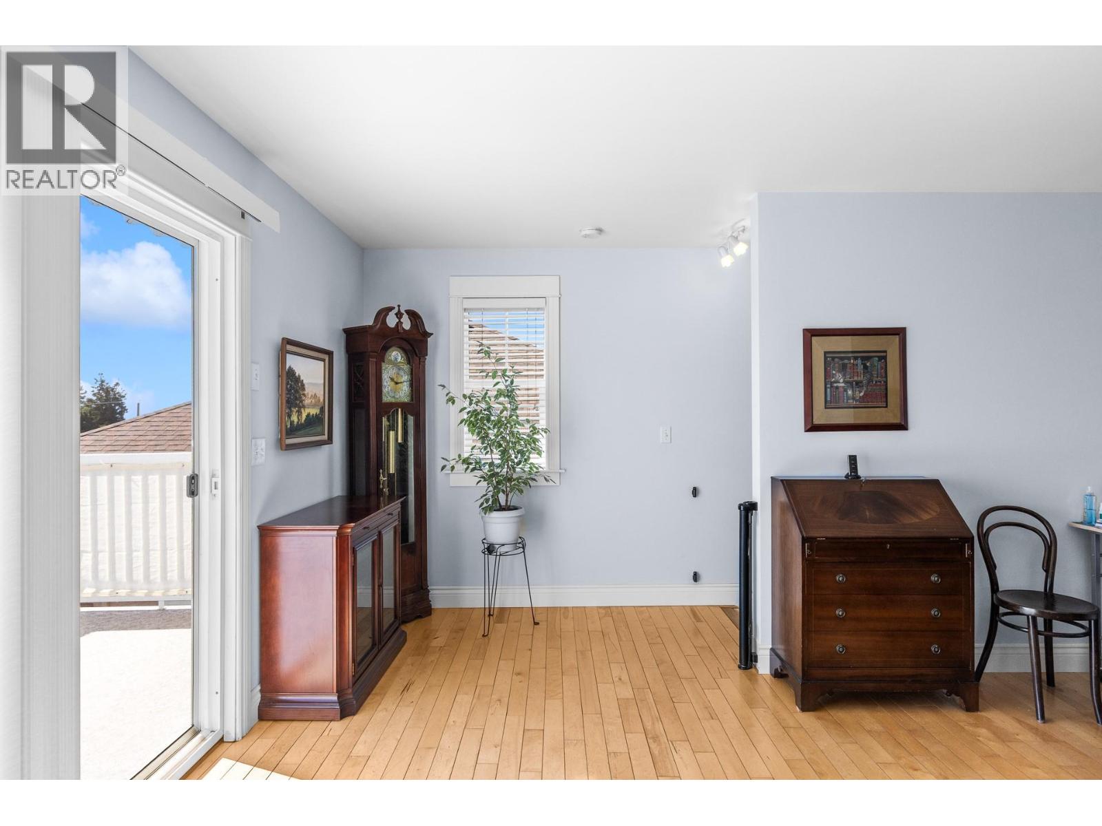 6053 Turner Avenue, Peachland, British Columbia  V0H 1X4 - Photo 17 - 10389732