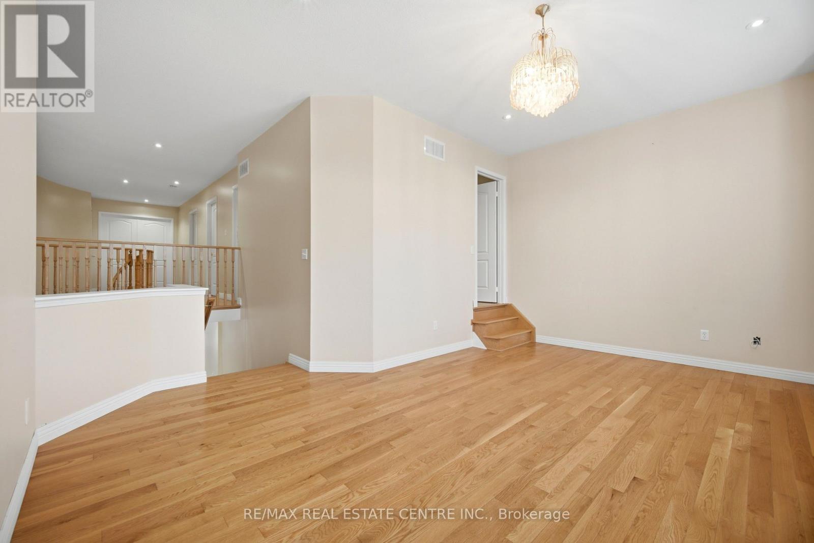 5218 Oscar Peterson Boulevard, Mississauga, Ontario  L5M 0E1 - Photo 24 - W13230334