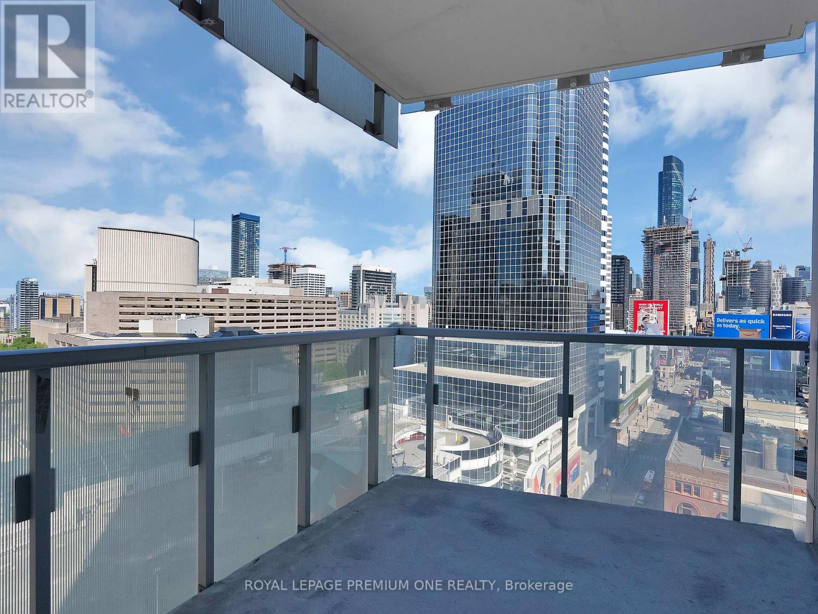 1412 - 197 Yonge Street, Toronto, Ontario  M5B 1M4 - Photo 10 - C13231436