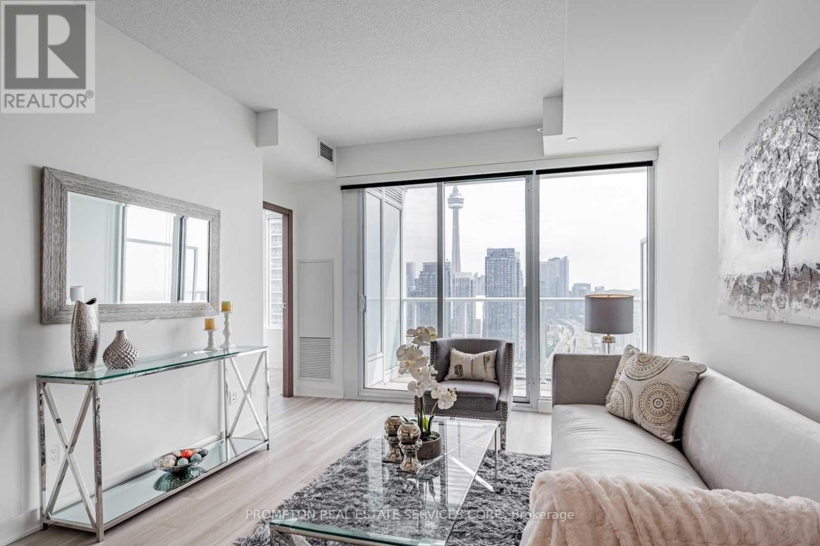 3810 - 17 Bathurst Street, Toronto, Ontario  M6A 2E1 - Photo 5 - C13231444