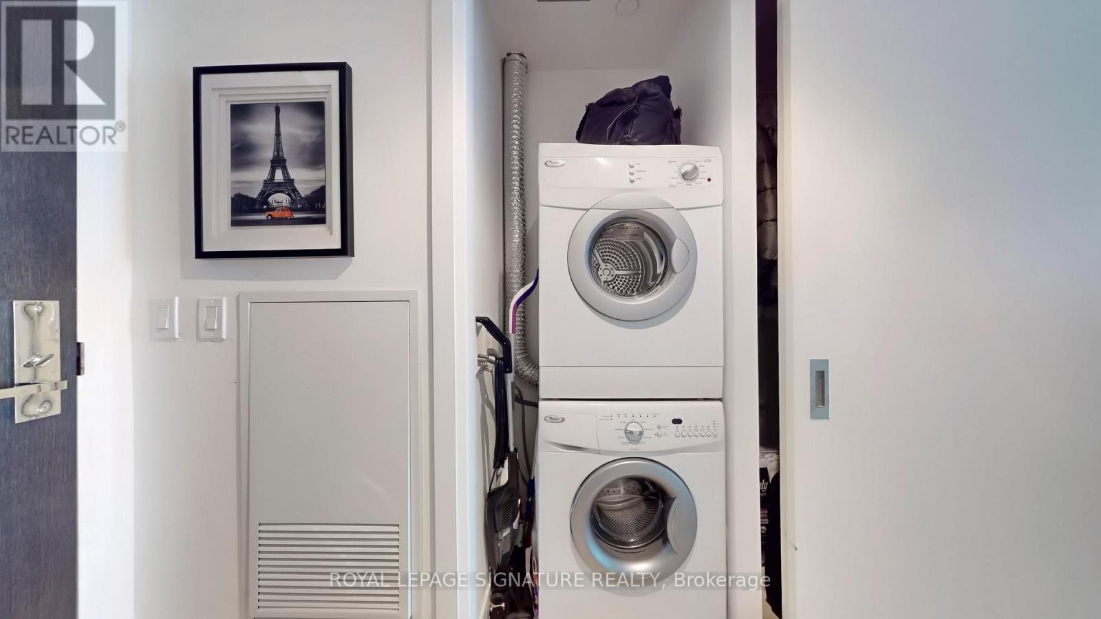 1406 - 224 King Street W, Toronto, Ontario  M5H 0A6 - Photo 14 - C13231472